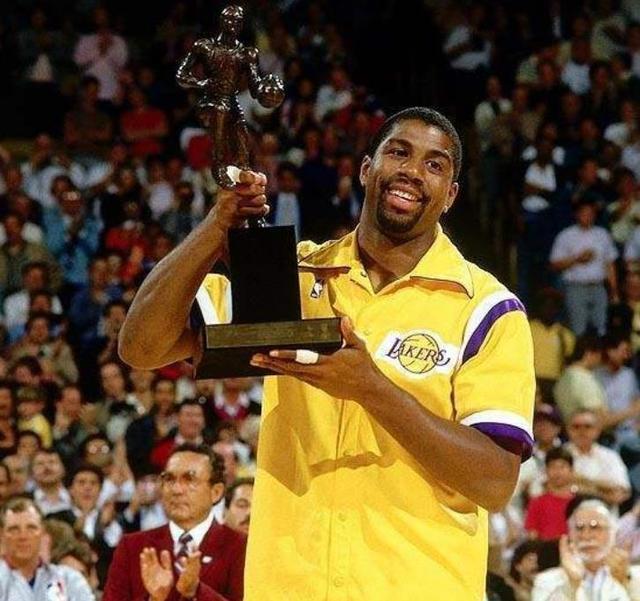 了他们的团 了他们的团